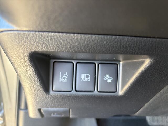 Toyota YARIS 1.5 Hybrid Aspiration, climate/cruise control