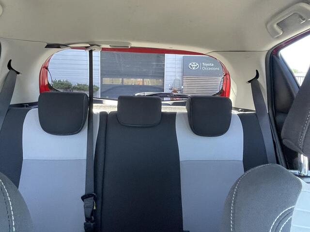 Toyota YARIS 1.5 Hybrid Dynamic Apple Carplay ANDROID auto