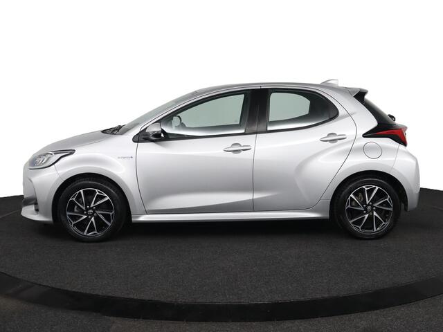Toyota YARIS 1.5 Hybrid Dynamic | Apple Carplay/Android Auto | Navigatie | Parkeercamera |