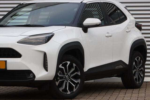 Toyota YARIS Cross 1.5 Hybrid Dynamic / Team-D