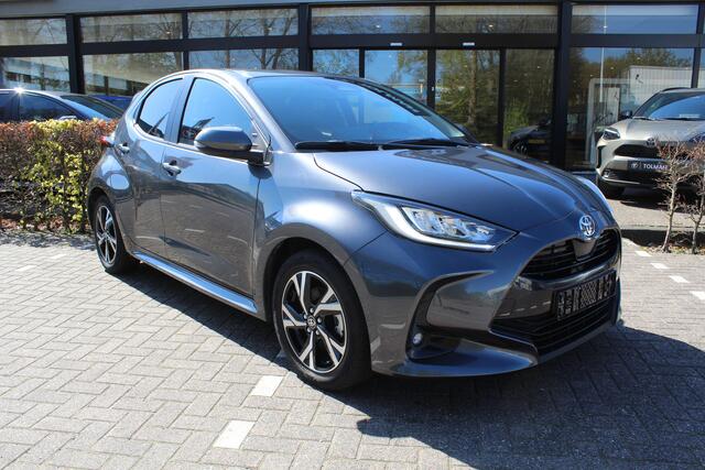 Toyota YARIS 1.5 Hybrid 115 Dynamic Special | Rijklaar | Trekhaak | Stoel-/stuurverw. | LED | Apple/Android | Camera | Adap.cruise | Clima