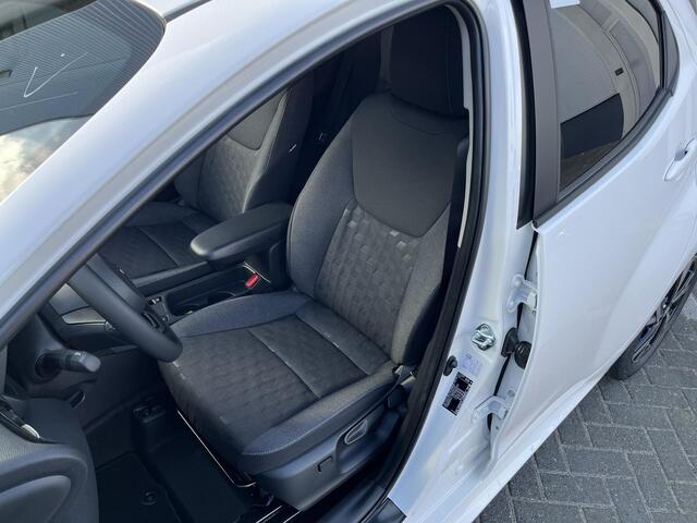 Toyota YARIS 1.5 Hybrid 115 Dynamic | Comfort Pack | ¤2.900,- voordeel! | Direct leverbaar