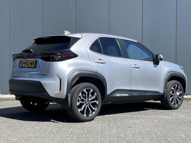 Toyota YARIS Cross 1.5 Hybrid Business Plus | Keyless | Carplay draadloos | LED |