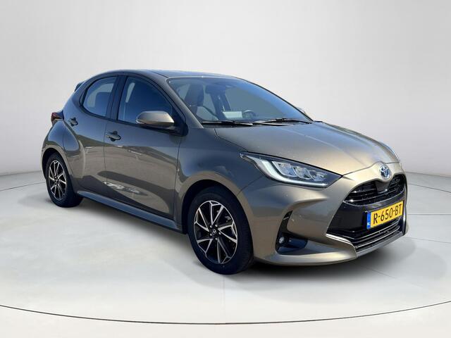 Toyota YARIS 1.5 Hybrid Dynamic | Carplay | Licht metalen velgen | Keyless entry | 1e eigenaar | Dealer onderhouden |