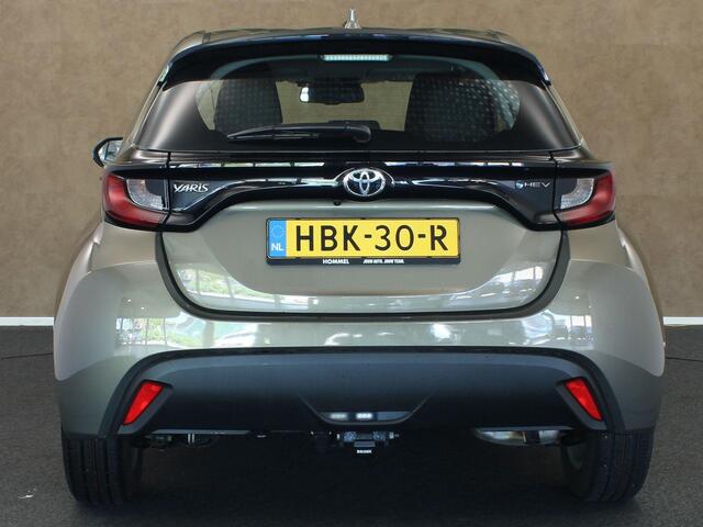 Toyota YARIS 1.5 Hybrid 115 Active - ORIGINEEL NEDERLANDSE AUTO - AFNEEMBARE TREKHAAK - 450KG GEREMD TREKGEWICHT - ADAPTIVE CRUISE CONTROL - APPLE CARPLAY/ANDROID AUTO - ACHTERUITRIJ CAMERA