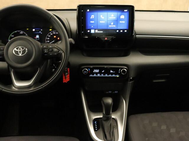 Toyota YARIS 1.5 Hybrid 115 Active - ORIGINEEL NEDERLANDSE AUTO - AFNEEMBARE TREKHAAK - 450KG GEREMD TREKGEWICHT - ADAPTIVE CRUISE CONTROL - APPLE CARPLAY/ANDROID AUTO - ACHTERUITRIJ CAMERA