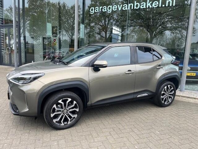 Toyota YARIS 1.5 HYBRID DYNAMIC CAMERA CARPLAY