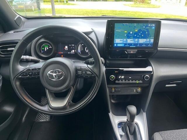 Toyota YARIS 1.5 HYBRID DYNAMIC CAMERA CARPLAY