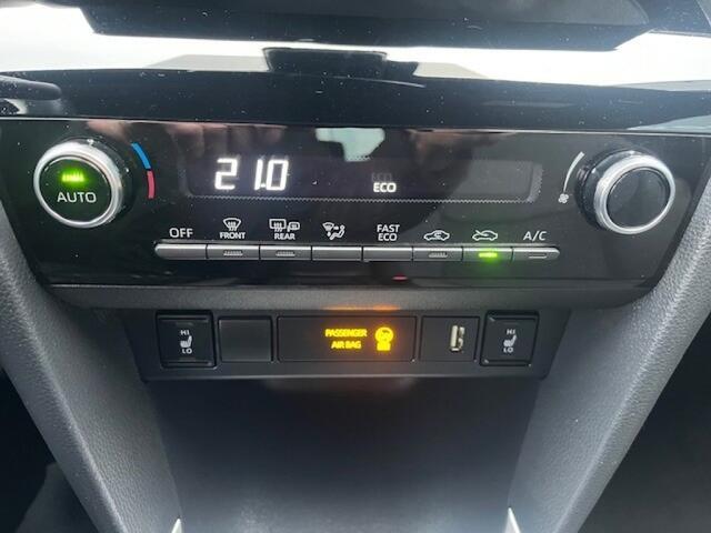 Toyota YARIS 1.5 HYBRID DYNAMIC CAMERA CARPLAY