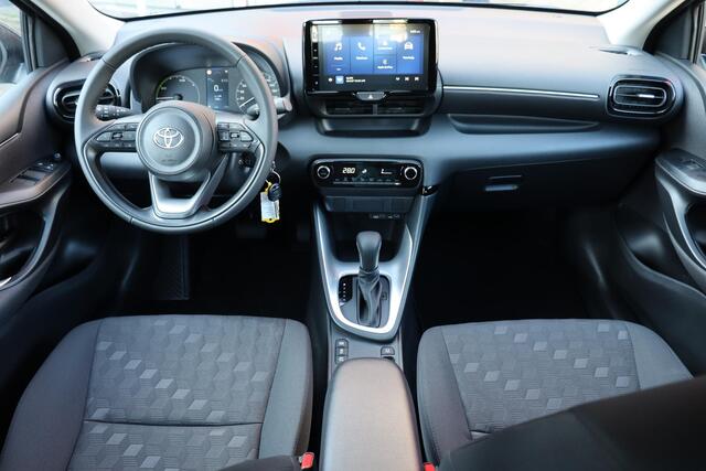Toyota YARIS 1.5 Hybrid 115 Comfort Nieuw en snel leverbaar en nu met ¤3.500,- inruilvoordeel!!