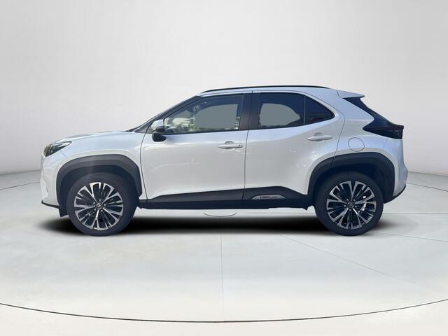 Toyota YARIS Cross 1.5 Hybrid Executive | 06-10141018 Voor meer informatie
