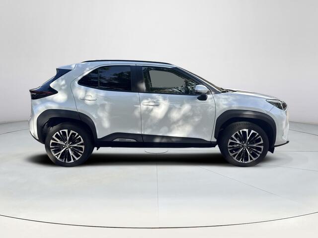 Toyota YARIS Cross 1.5 Hybrid Executive | 06-10141018 Voor meer informatie