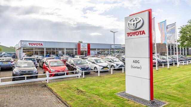 Toyota YARIS 1.5 Hybrid 115 Active | ¤3.500 korting! | Splinternieuw | 10 jaar garantie! |