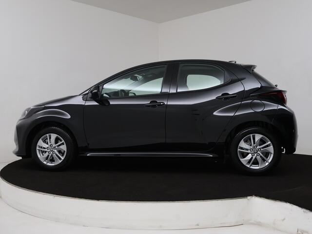 Toyota YARIS 1.5 Hybrid 115 Active | All-season banden | Apple CarPlay / Android Auto (Navigatie) |