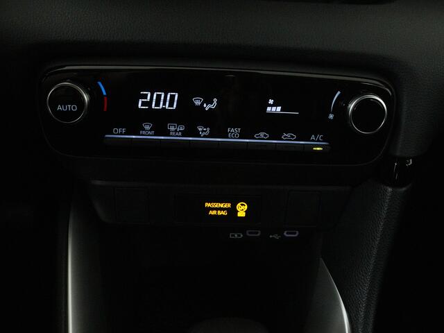 Toyota YARIS 1.5 Hybrid 115 Active | All-season banden | Apple CarPlay / Android Auto (Navigatie) |