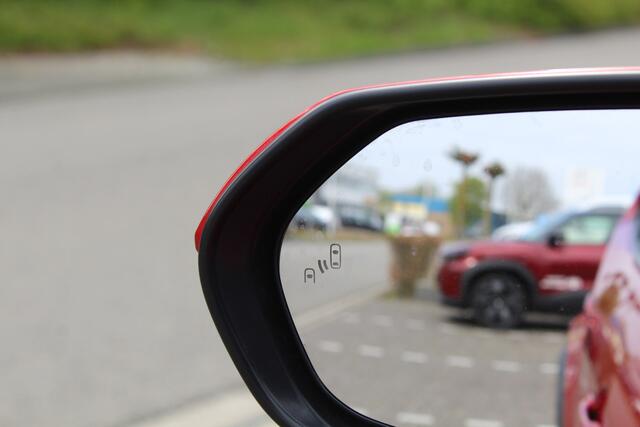 Toyota YARIS Cross 1.5 Hybrid Dynamic Plus | Rijklaar | Blind Spot | Head Up | Sensoren v+a | El.klep | Stoel-/stuurverw. | LED | Apple/Android