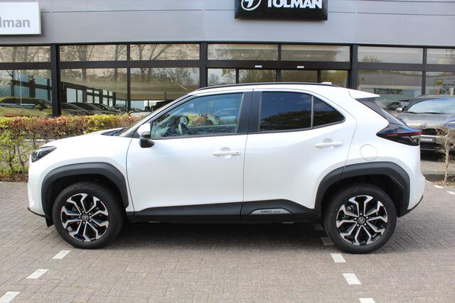 Toyota YARIS Cross 1.5 Hybrid 115 Dynamic Plus | Rijklaar | Parelmoer | Apple/Android | Camera | Adap Cruise | Stoel-/Stuurverw. | Navi | LED | Keyless