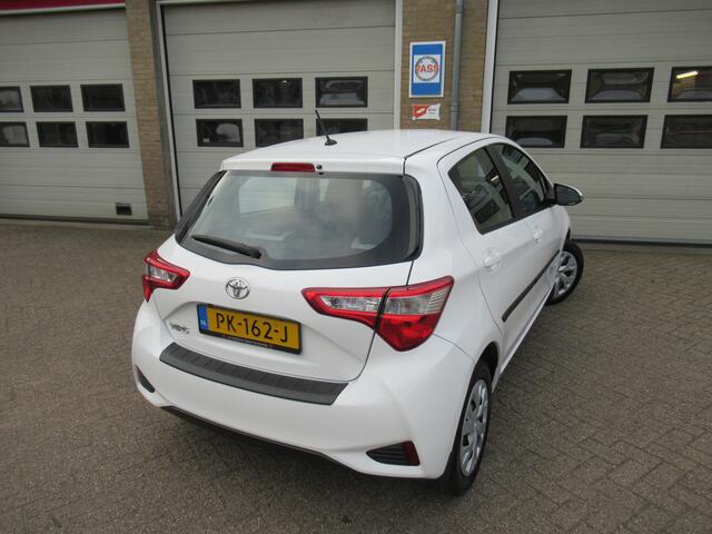 Toyota YARIS 1.5 VVT-i Aspiration AUTOMAAT