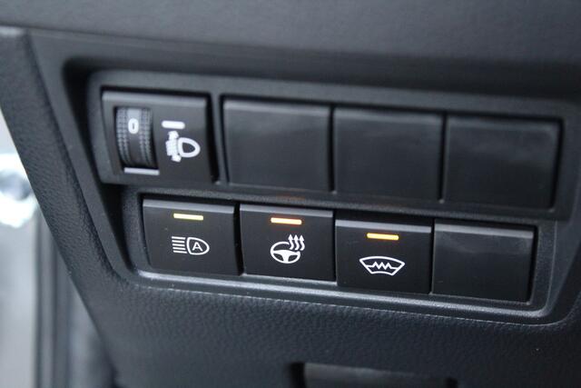 Toyota YARIS Cross 1.5 Hybrid 115 Dynamic Comfort Pack | Rijklaar | Blind Spot | Sensoren v+a | Apple/Android | Stoel-/stuurverw. | Navi | LED | Keyless