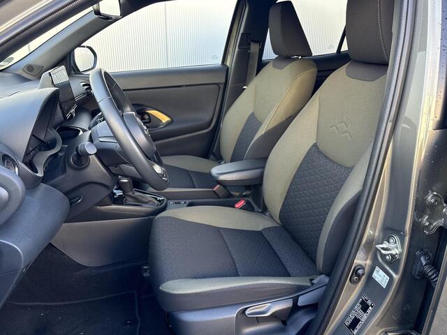 Toyota YARIS Cross 1.5 Hybrid Explore **STOELVERWARMING/ KEYLESS/ PARKEERSENSOREN**