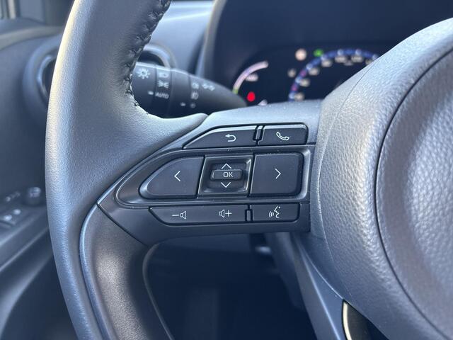 Toyota YARIS Cross 1.5 Hybrid Explore **STOELVERWARMING/ KEYLESS/ PARKEERSENSOREN**