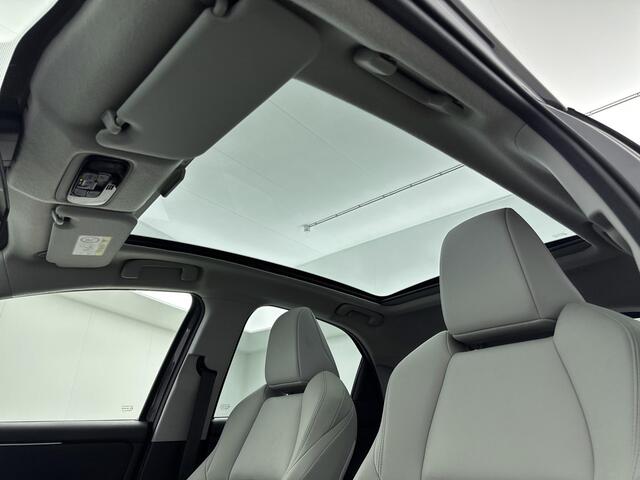 Toyota YARIS 1.5 Hybrid Executive | panoramadak | lichte Binnenbekleding | keyless entry |