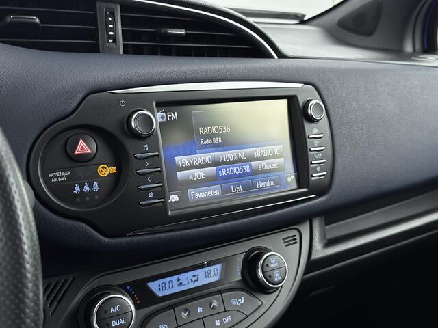 Toyota YARIS 1.5 Hybrid Bi-Tone | bi-tone | 16 inch velgen | Keyless entry |