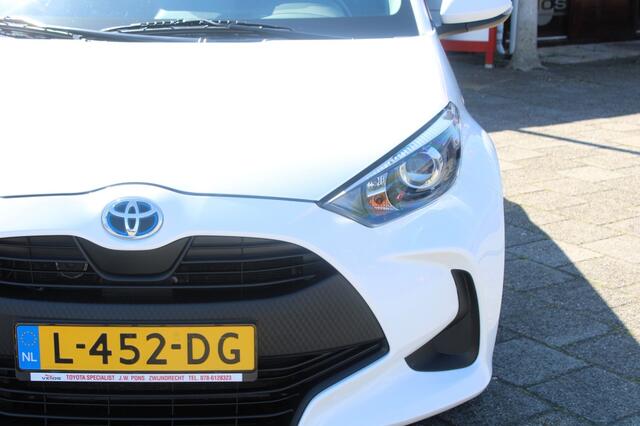 Toyota YARIS 1.5 Hyb. Active
