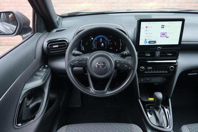 Toyota YARIS Cross 1.5 Hybrid 115pk CVT Dynamic | Comfort Pack | App Connect | Adaptive Cruise | Full LED | Camera | Keyless | Blind Spot | Stoelverwarming