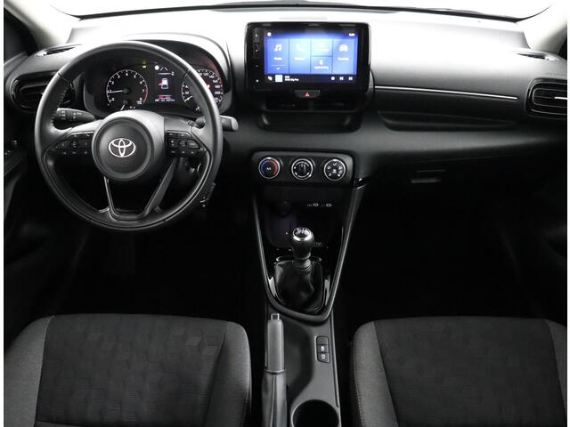 Toyota YARIS 1.5 VVT-i First Edition | Apple Carplay/Android Auto | Parkeercamera | Airco | Adaptieve Cruise-Control |
