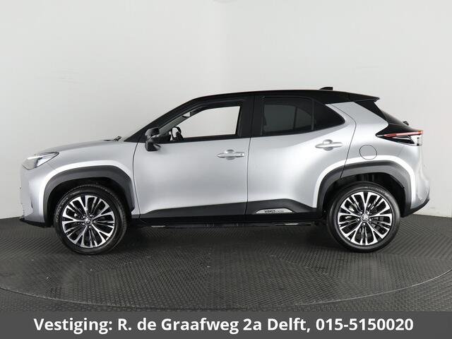 Toyota YARIS Cross 1.5 Hybrid Executive Bi-Tone | Panoramadak | Apple Carplay & AndroidAUTO | Dodehoek Detectie