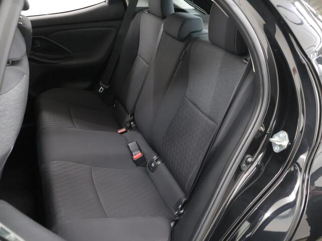 Toyota YARIS 1.5 Hybrid Style | Camera | DAB | Apple CarPlay/Android Auto | Adaptieve Cruise Control |