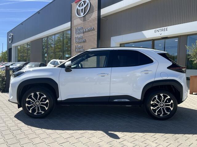 Toyota YARIS Cross 1.5 Hybrid Dynamic | All Season | Adaptive Cruise