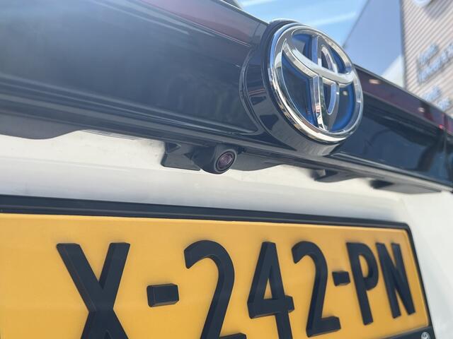 Toyota YARIS Cross 1.5 Hybrid Dynamic | All Season | Adaptive Cruise