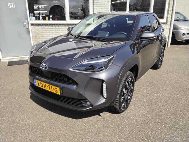 Toyota YARIS Cross 1.5 Hybrid style All season banden*BSM*