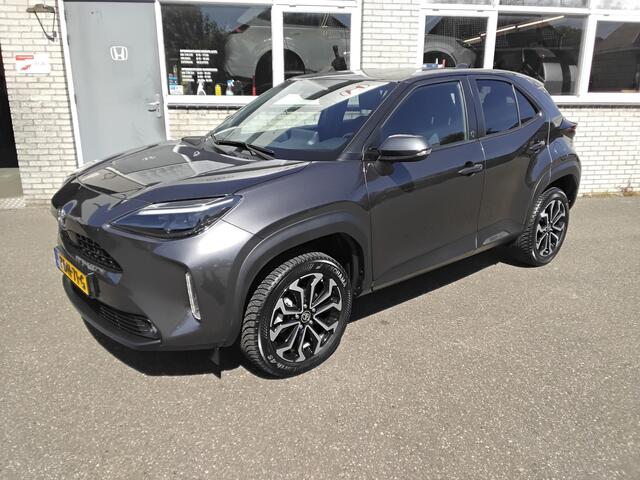 Toyota YARIS Cross 1.5 Hybrid style All season banden*BSM*