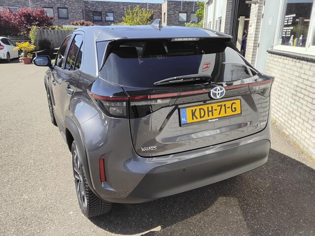 Toyota YARIS Cross 1.5 Hybrid style All season banden*BSM*