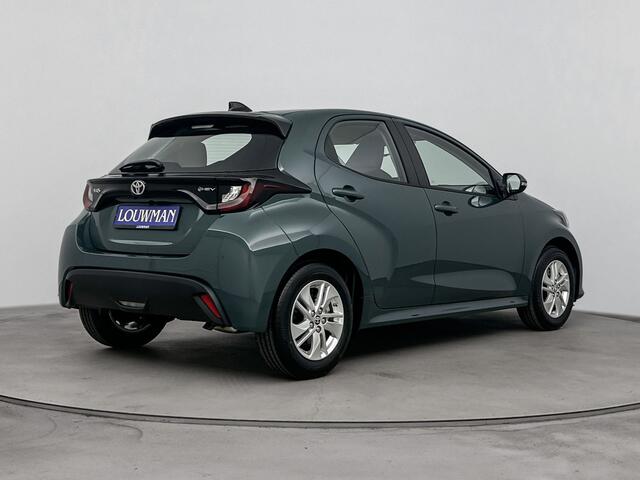 Toyota YARIS 1.5 Hybrid 115 Active *NIEUW* | Direct leverbaar! | Metaallak |