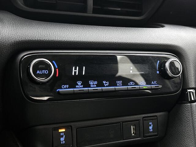 Toyota YARIS 1.5 Hybrid 115 Business Plus | Head-Up Display | Stuur+Stoelverwarming | Draadloos opladen telefoon | Onderweg-naar-dealer