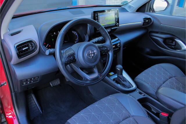 Toyota YARIS Cross 1.5 Hybrid Executive |trekhaak|360 camera|stoel/stuurverwarming|