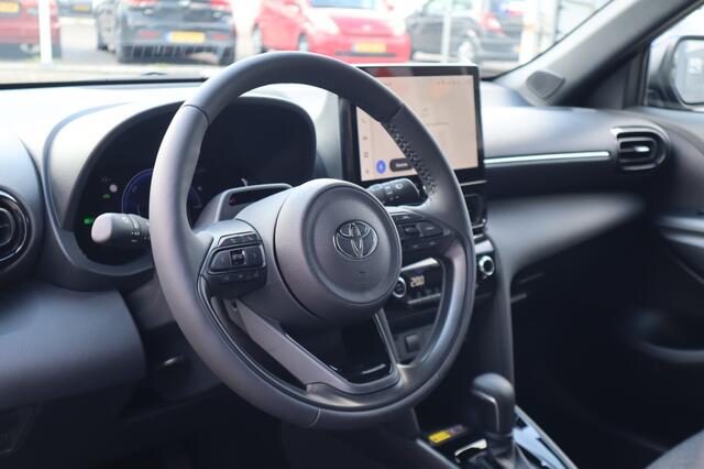 Toyota YARIS Cross 1.5 Hybrid 115 Dynamic | Comfort Pack
