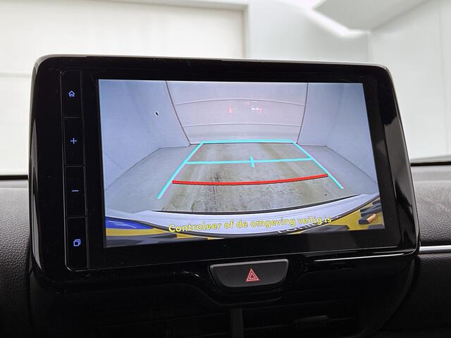 Toyota YARIS Cross 1.5 Hybrid Dynamic (Team D) | Navigatie | BLS | PDC V+A | Stuur-Stoelverwarming | Trekhaak |