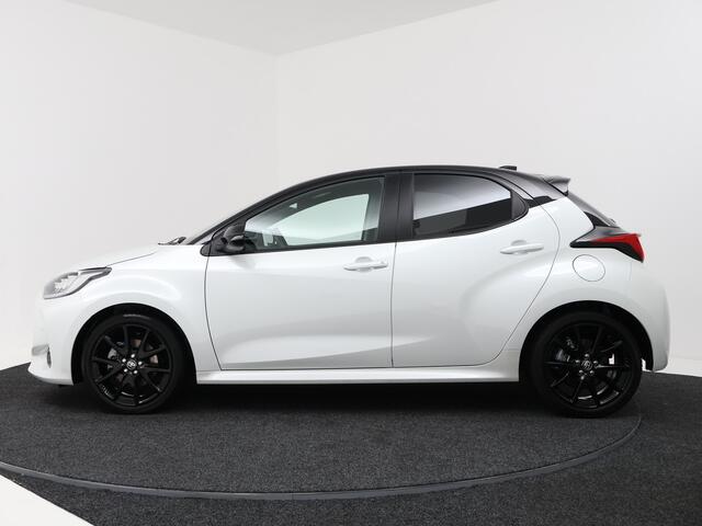 Toyota YARIS 1.5 Hybrid Executive | Navigatie | JBL | BLS | PDC V+A | Stuur-Stoelverwarming | Head-up |