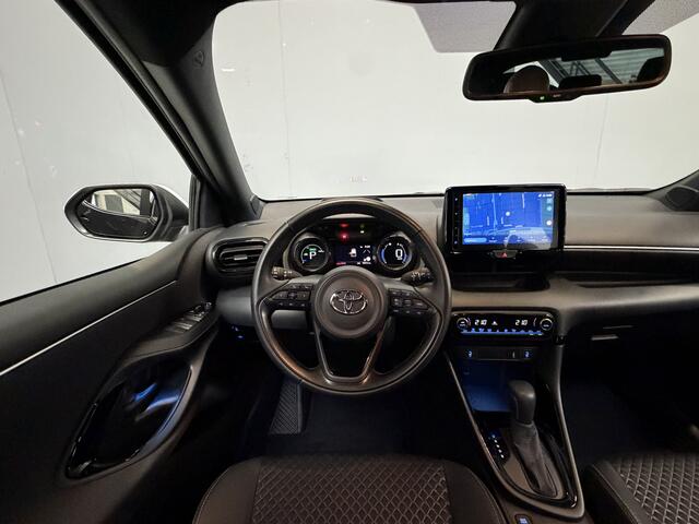 Toyota YARIS 1.5 Hybrid Executive Bi-Tone|HUD|Blindspot|Camera|Carplay