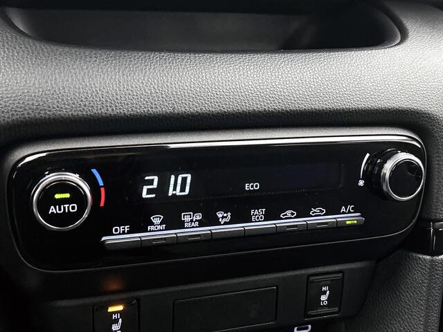 Toyota YARIS 1.5 Hybrid 115 First Edition | BTW Voertuig | Stoel en stuurwielverwarming |