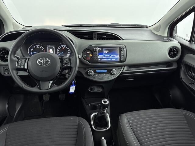 Toyota YARIS 1.5 VVT-i Aspiration | Trekhaak | Parkeercamera | Cruise Control |