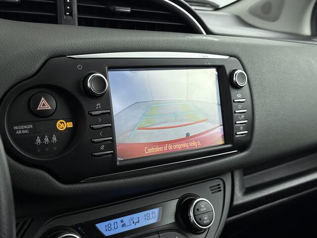 Toyota YARIS 1.5 VVT-i Aspiration | Trekhaak | Parkeercamera | Cruise Control |