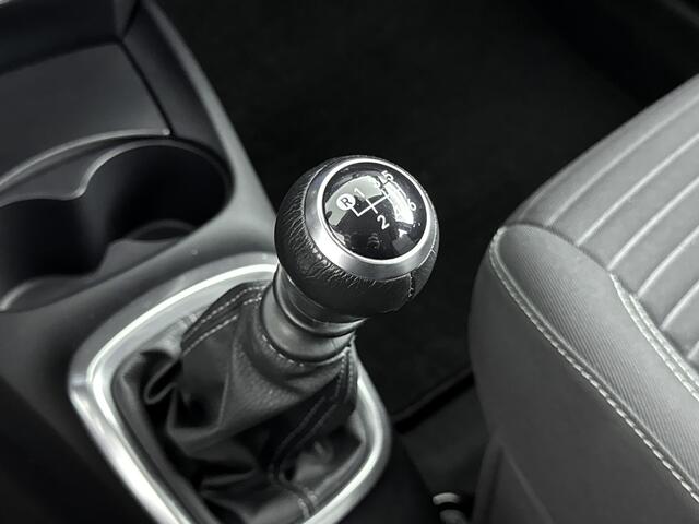 Toyota YARIS 1.5 VVT-i Aspiration | Trekhaak | Parkeercamera | Cruise Control |