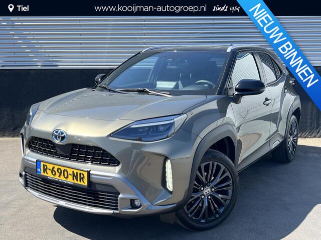 Toyota YARIS Cross 1.5 Hybrid Adventure Trekhaak, Dodehoekdetectie, HUD, PDC, Stuurwiel & Stoelverwarming, JBL, Navigatie, NL-auto