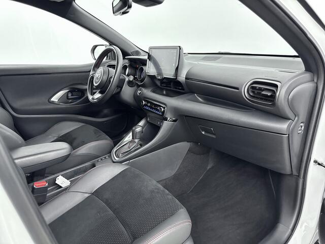 Toyota YARIS 1.5 Hybrid 130 GR Sport | Stoelverwarming | HUD | Keyless |